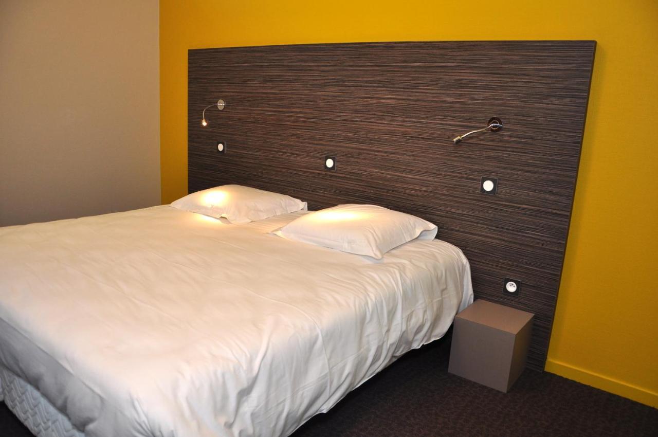 Logis Hotel A La Bonne Auberge Laval  Eksteriør billede