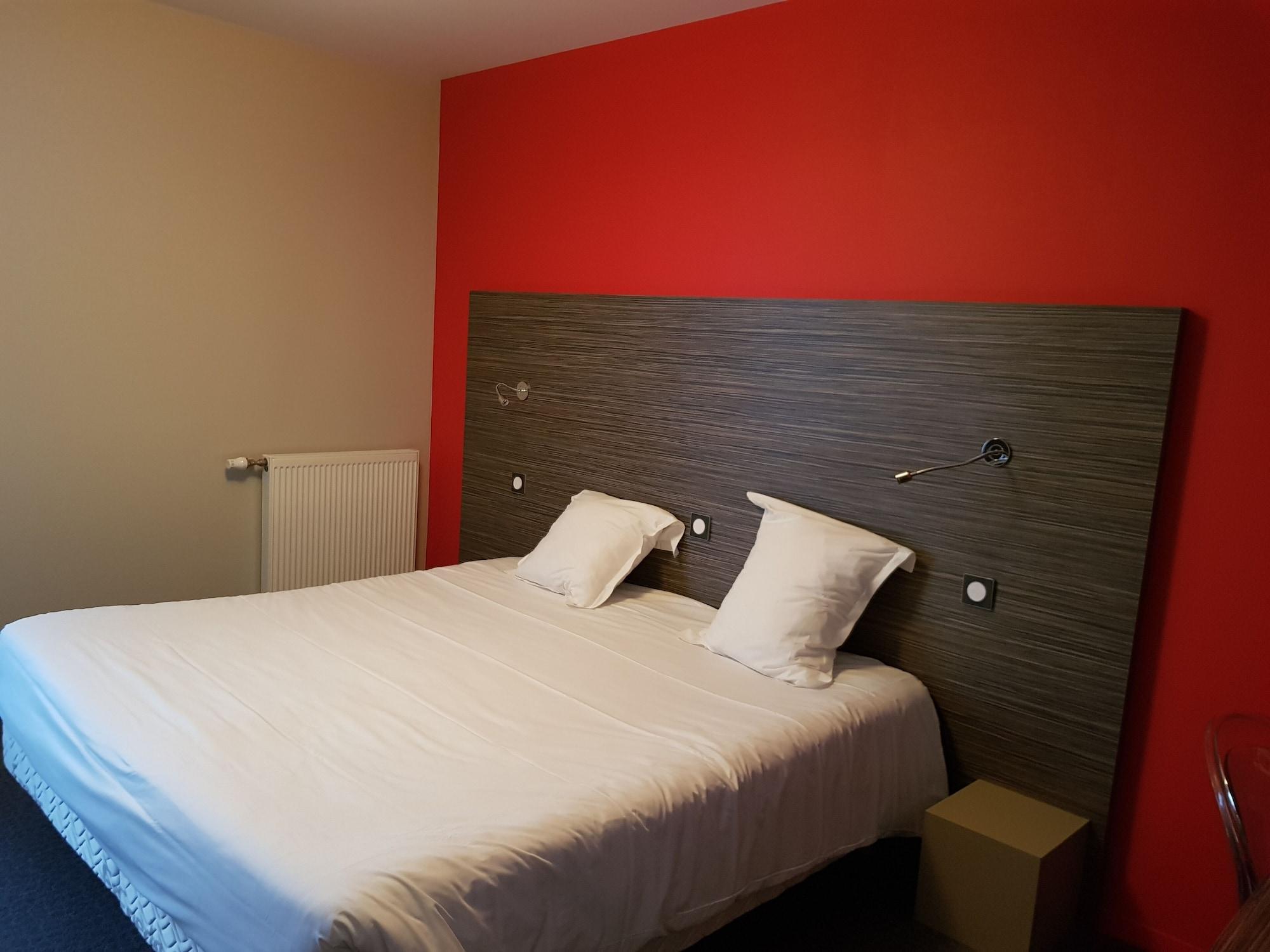 Logis Hotel A La Bonne Auberge Laval  Eksteriør billede