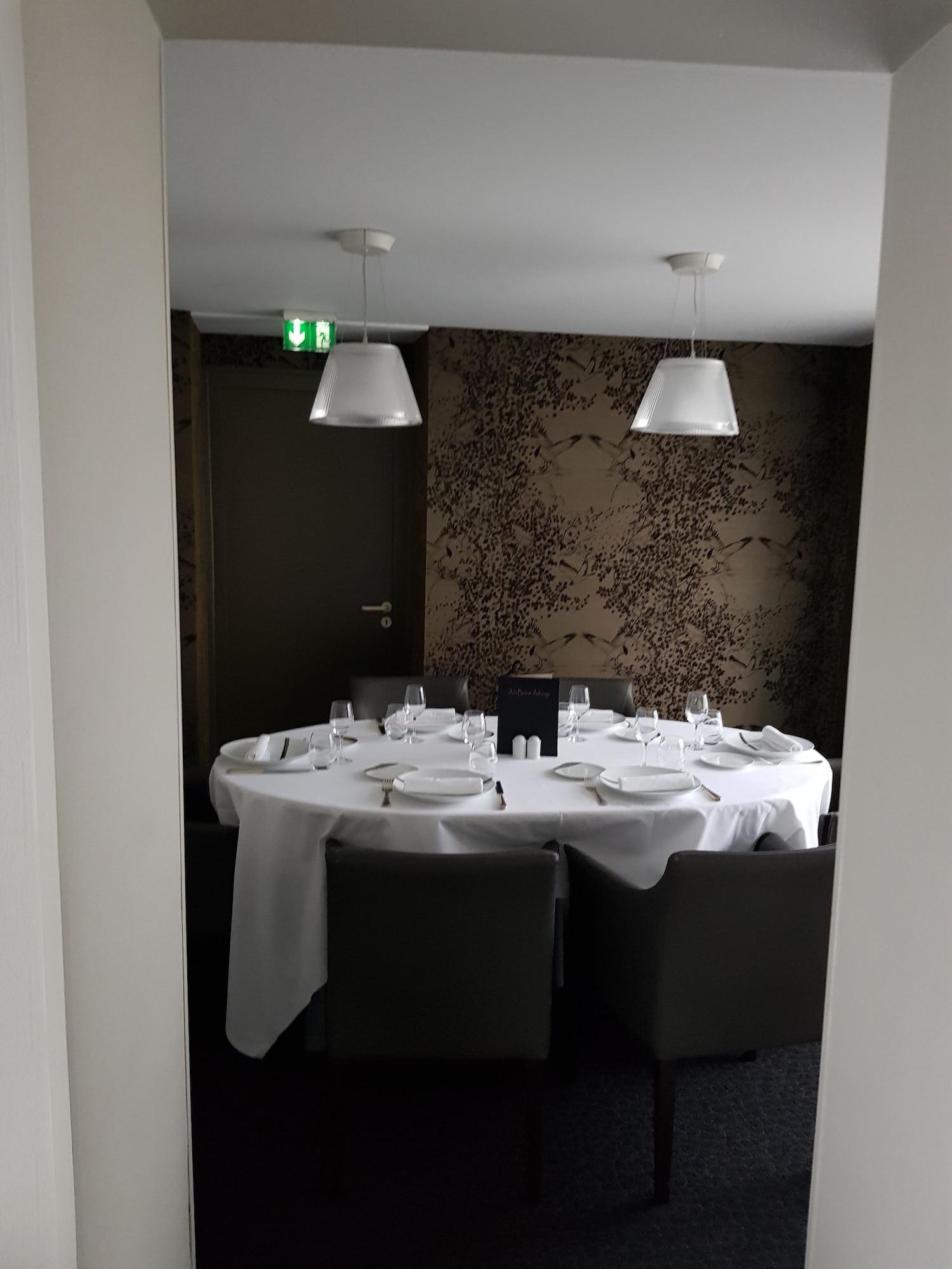 Logis Hotel A La Bonne Auberge Laval  Eksteriør billede